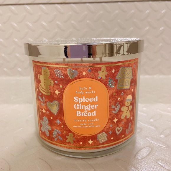 BBW Spiced Ginger Bread candle - Picture 9 of 14
